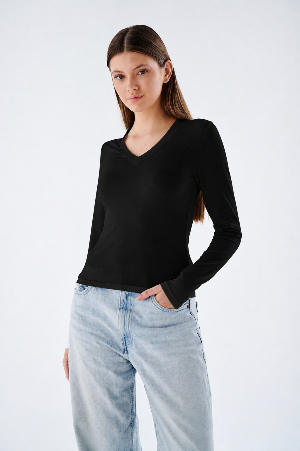 Damen T-shirt -  Langarm mit V-Ausschnitt - Figurbetont für Alltag & Büro