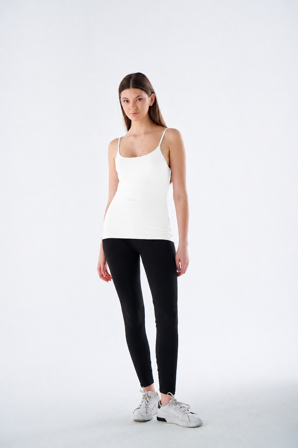 Damen Tanktop - Spaghettiträgern - Rundhals Figurbetont - Alltag Freizeit & Büro