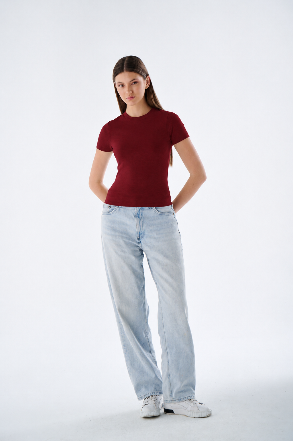 Damen T Shirt - Rundhalsausschnitt - Kurzarm figurbetont für Alltag Büro & Freizeit